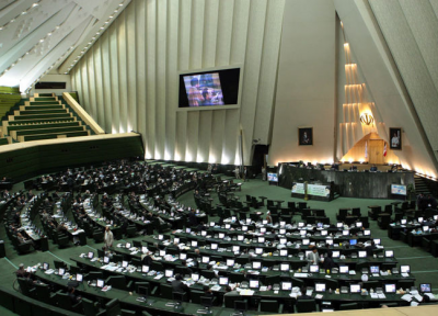 رقابت 115 نفر در حوزه های چهارگانه استان یزد