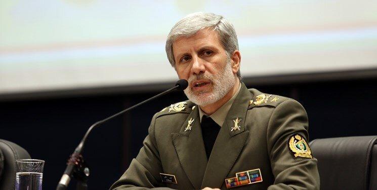 واکنش امیر حاتمی به تحولات خلیج فارس و حضور آمریکایی ها واکنش امیر حاتمی به تحولات خلیج فارس و حضور آمریکایی ها