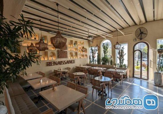 برترین کافه های غرب تهران در پاییز 1404: راهنمای جامع کافه گردی (شیک، دنج و فضای باز)